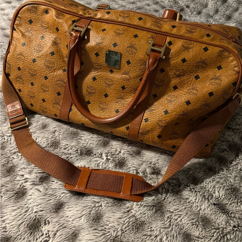 MCM Brown Visetos Monogram Large Size Duffel Bag with Leather Trim 🔥 - Picture 5 of 16